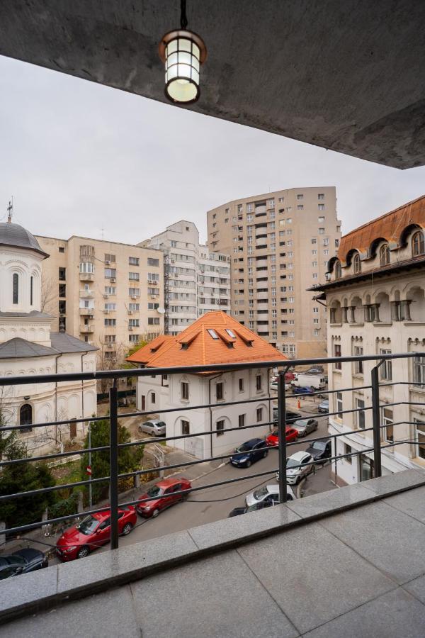 Charming Monro Old Town Flat Apartment Bukares Bagian luar foto