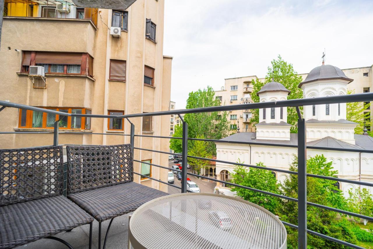 Charming Monro Old Town Flat Apartment Bukares Bagian luar foto